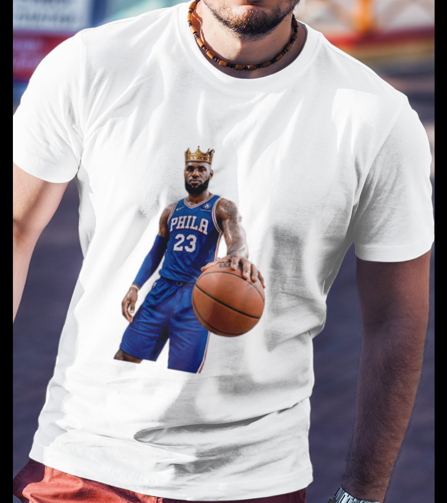 LeBron James King Crown Dribbling Philadelphia 76ers Basketball Player 23 Phila T-Shirt