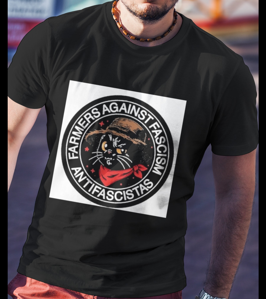Farmers Against Fascism Antifascistas Cat Straw Hat Red Bandana T-Shirt