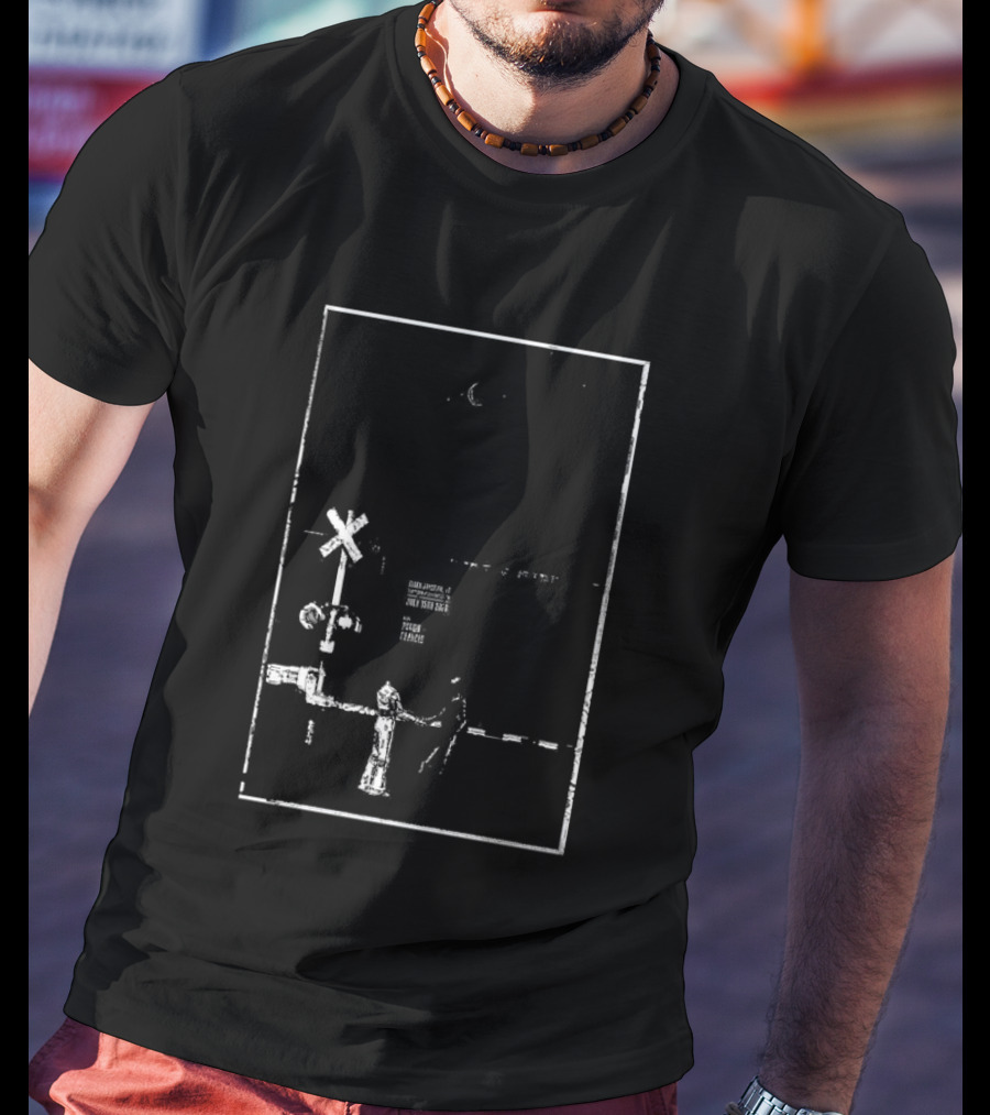 Jack White Essex Junction VT July 15 2026 Railroad Crossing Scene T-Shirt