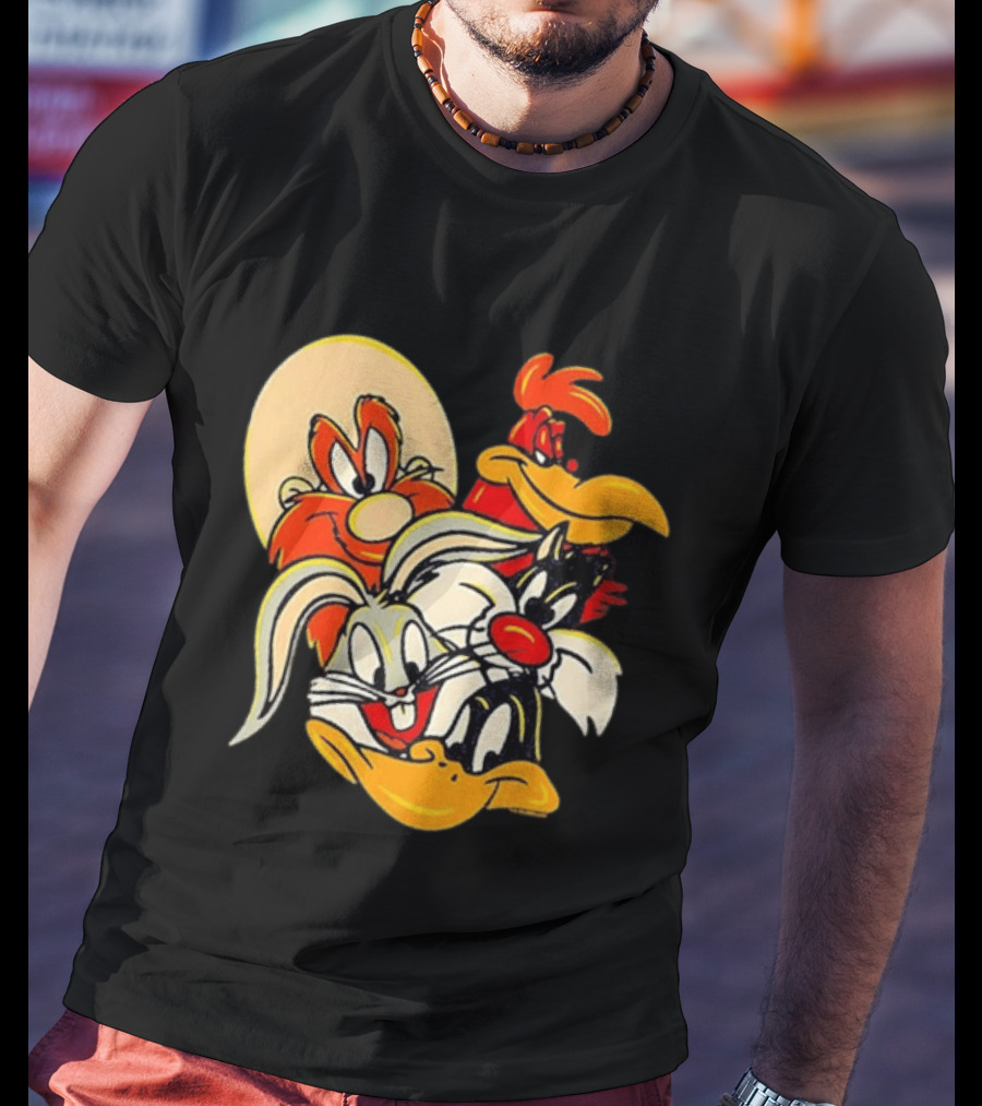 Looney Tunes Smiling Faces Bugs Bunny Sylvester Foghorn Leghorn Taz T-Shirt