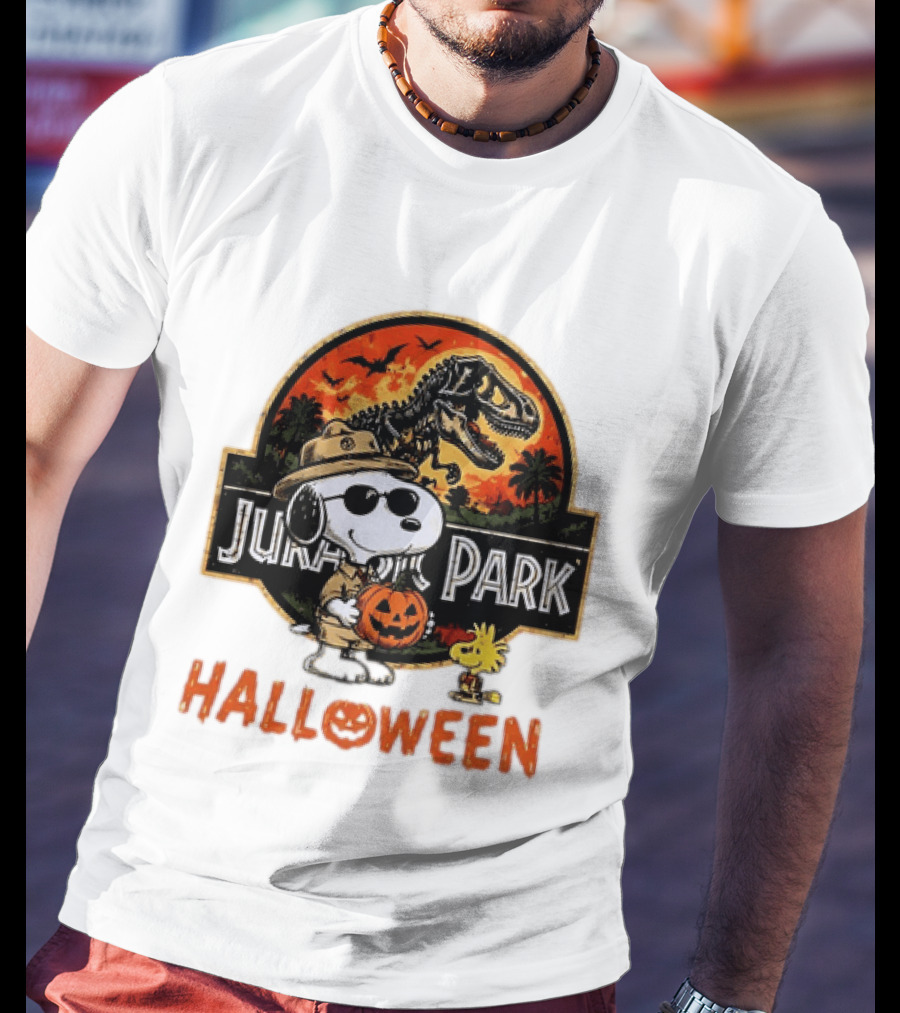 Snoopy Woodstock Jurassic Park Halloween Pumpkin T-Shirt
