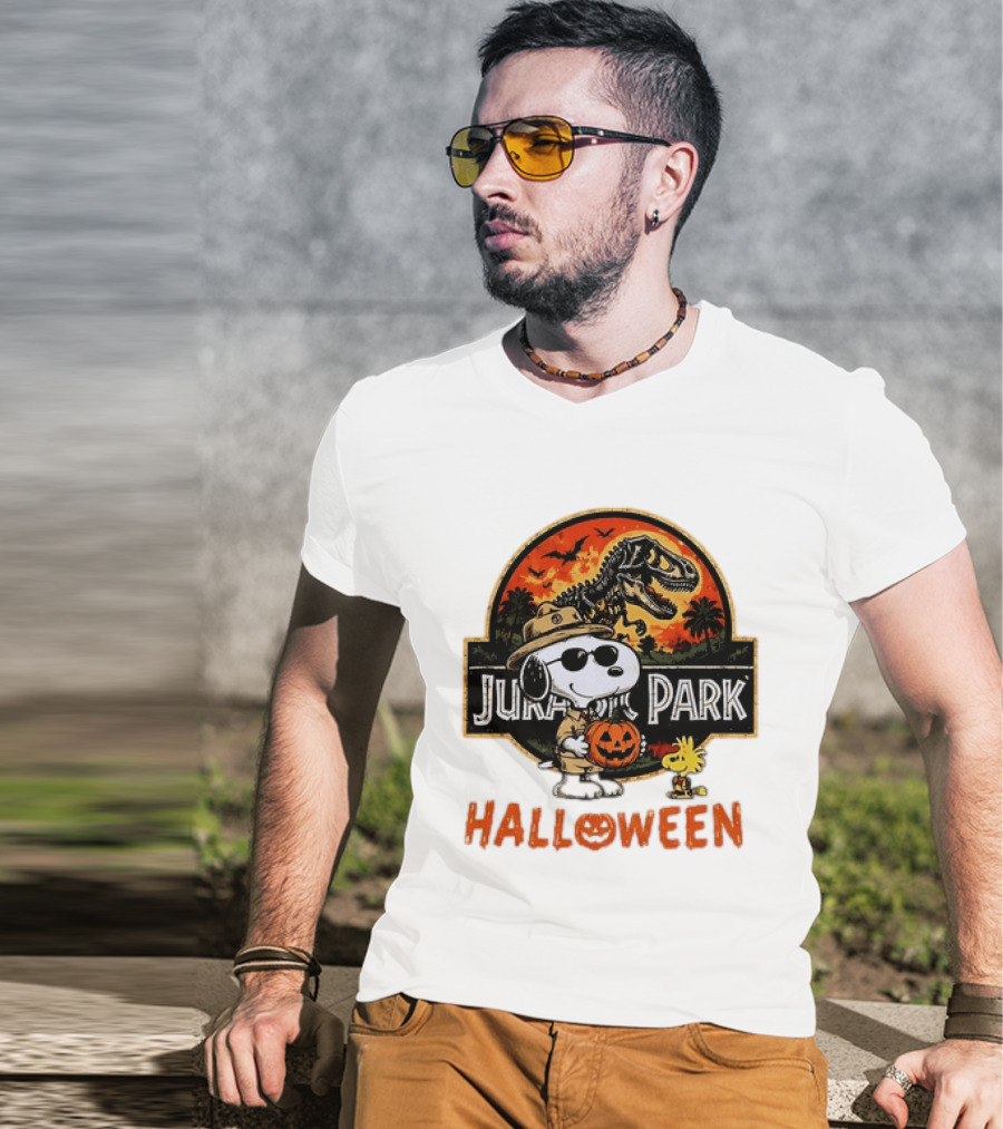 Snoopy Woodstock Jurassic Park Halloween Pumpkin T-Shirt
