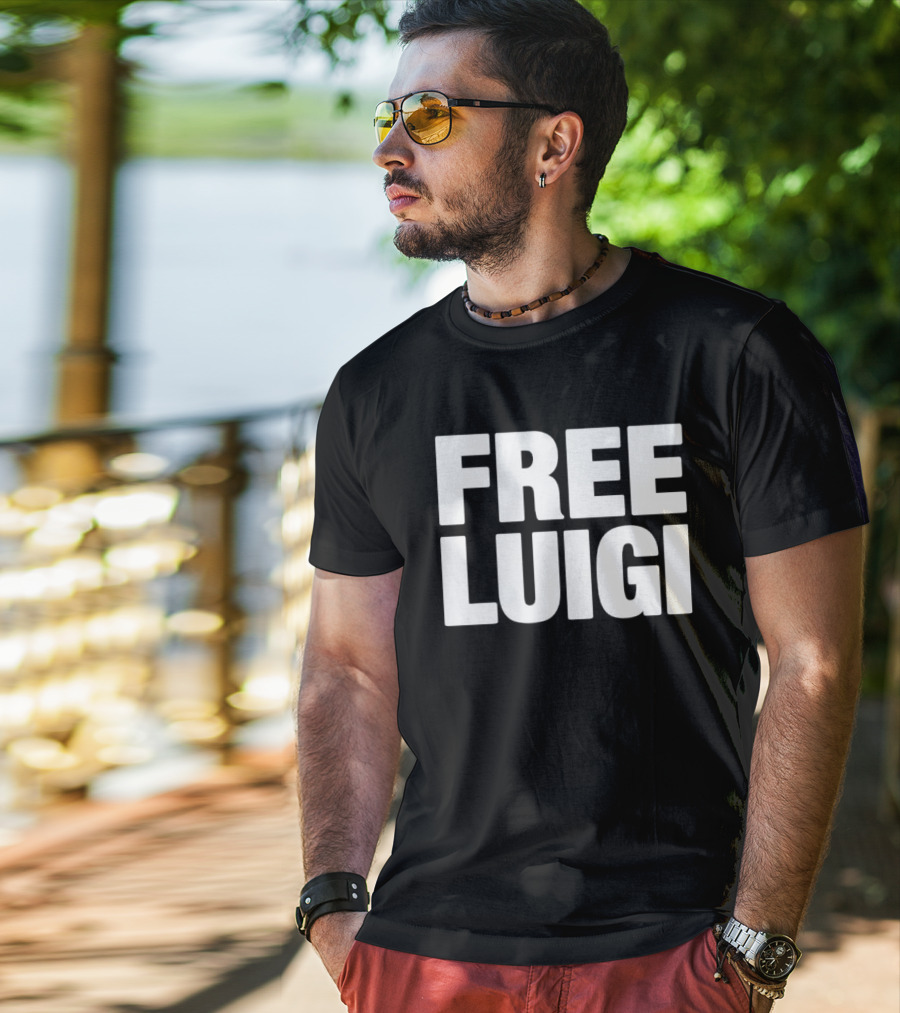 Free Luigi T-Shirt