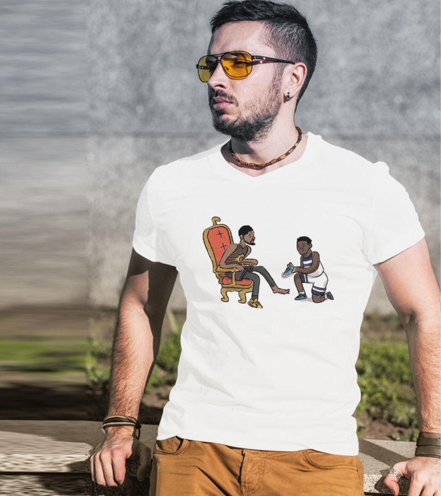Anthony Edwards Kevin Durant Cartoon Shoe Fitting Basketball Scene T-Shirt