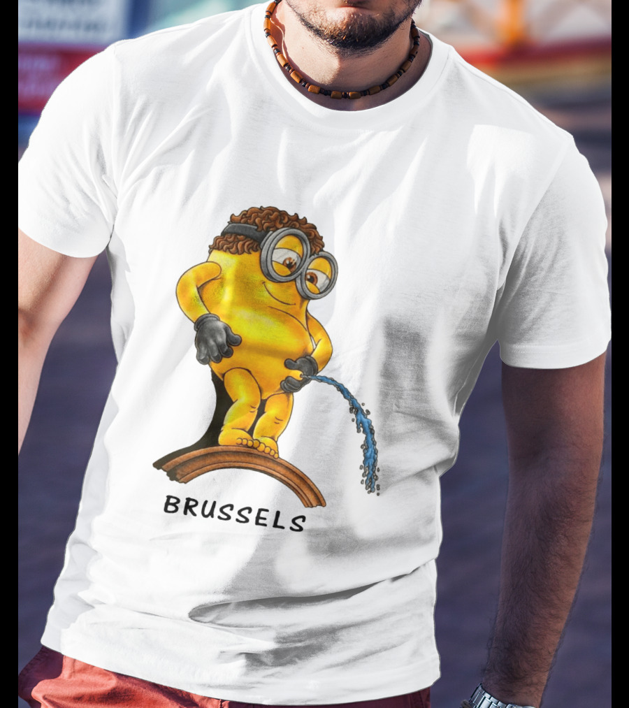 Brussels Pee Minion Parody Manneken Pis T-Shirt