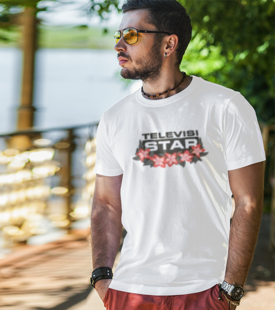 Televisi Star Island Bloom White Catalog Store T-Shirt