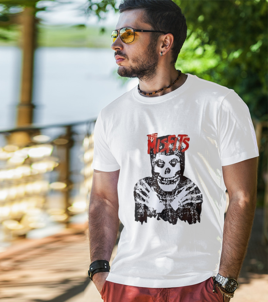 The Misfits Crimson Ghost Skull Punk Rock T-Shirt
