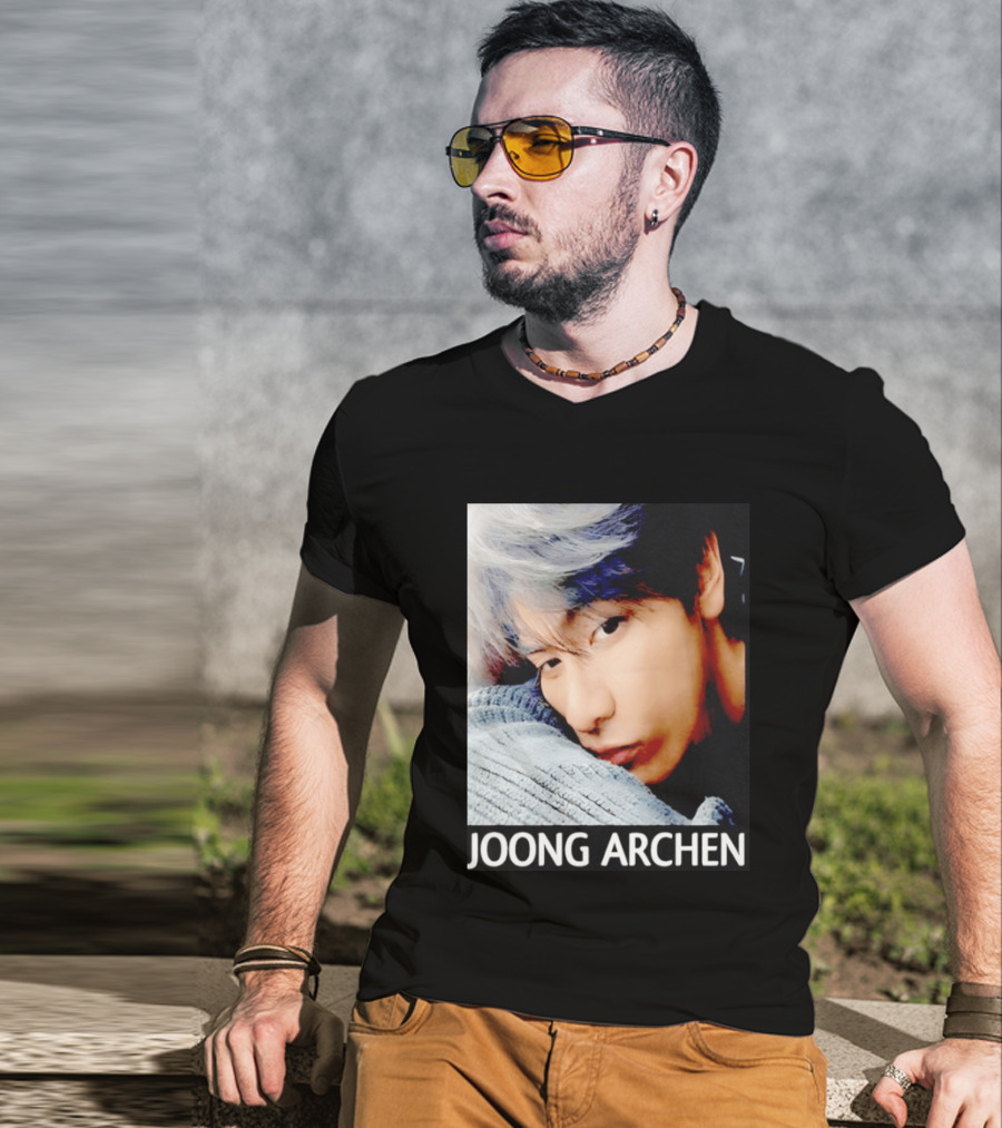 Joong Archen Thai Actor Close Up Pillow T-Shirt