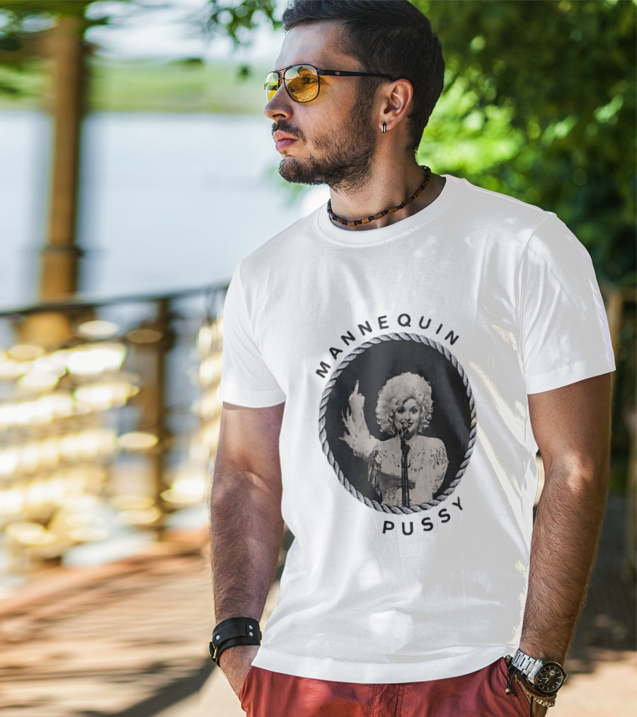 Mannequin Pussy Dolly Parton Country Music Finger T-Shirt
