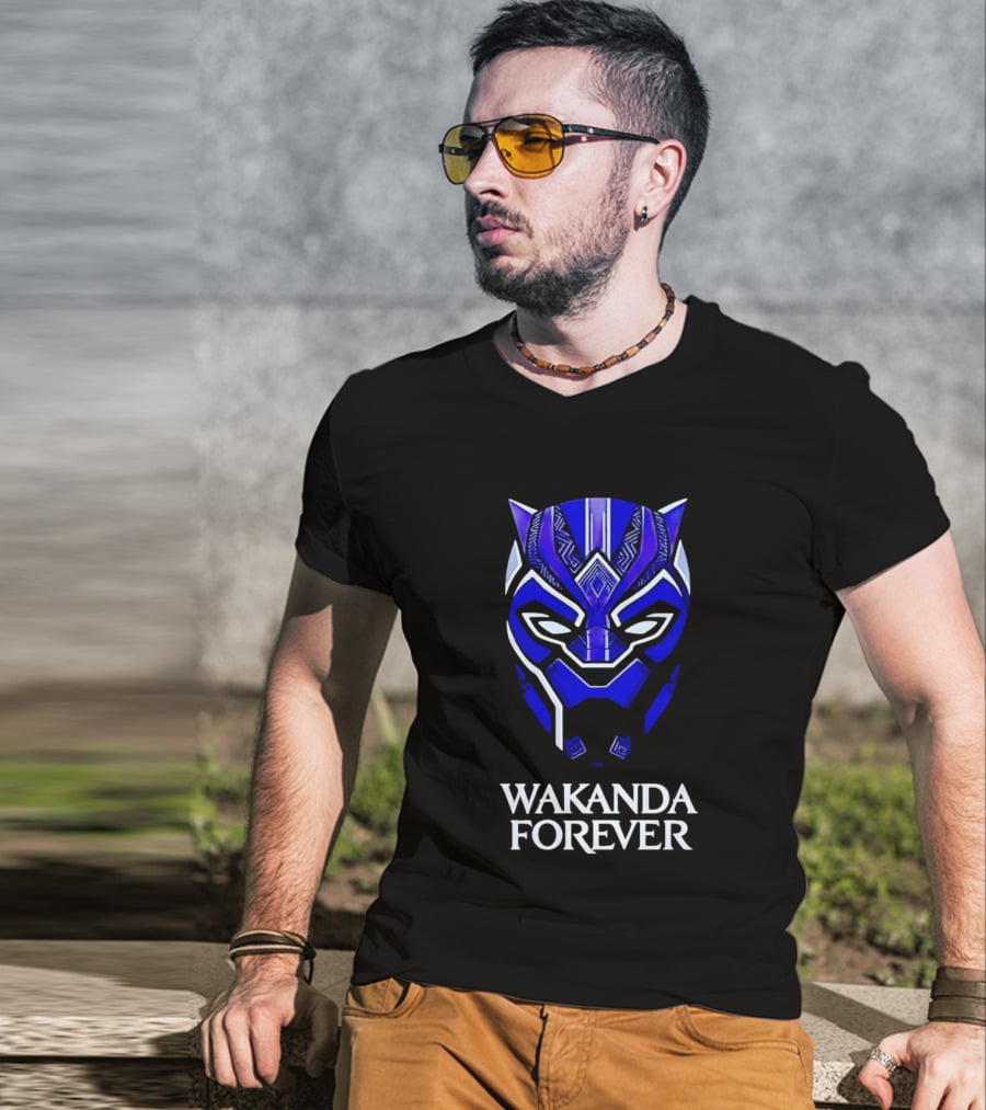 Wakanda Forever Blue Black Panther Mask Marvel T-Shirt