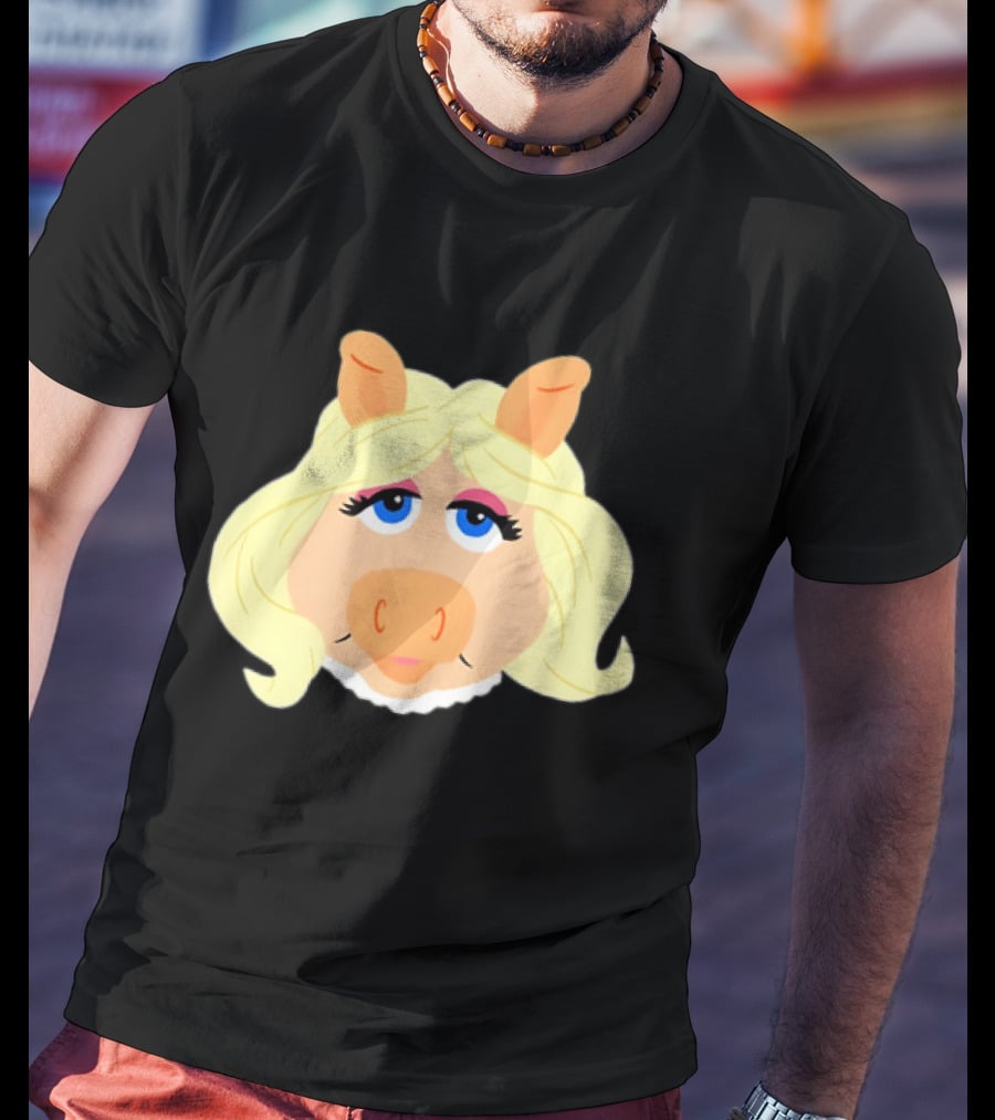 Miss Piggy Iconic Jim Henson's Muppets Character Blonde Hair Blue Eyes T-Shirt