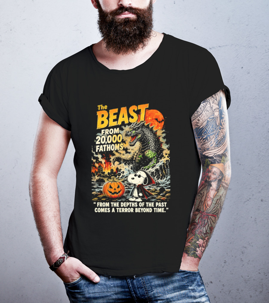 Snoopy And The Beast From 20000 Fathoms Halloween Pumpkin Terror T-Shirt