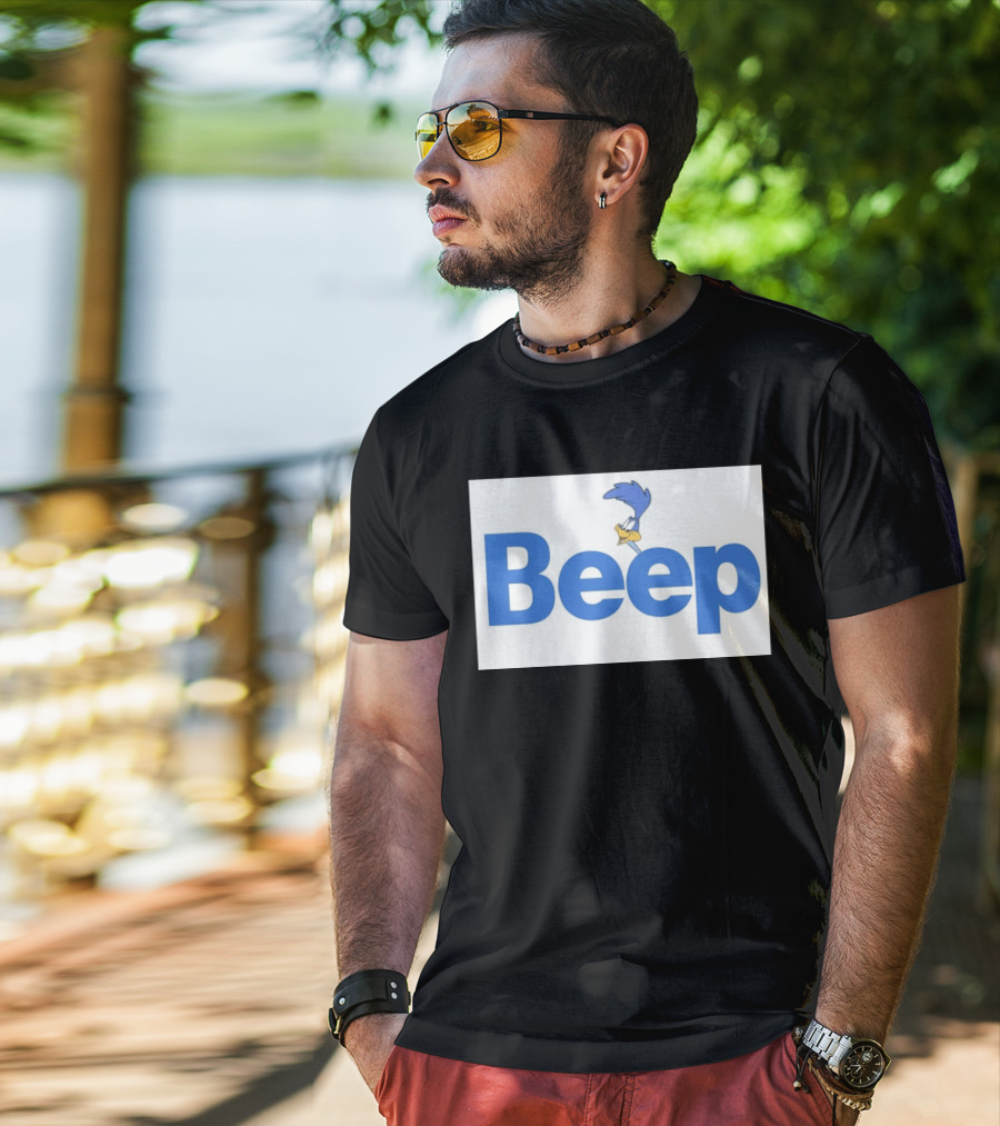 Looney Tunes Road Runner Beep Text Featuring Iconic Cartoon T-Shirt