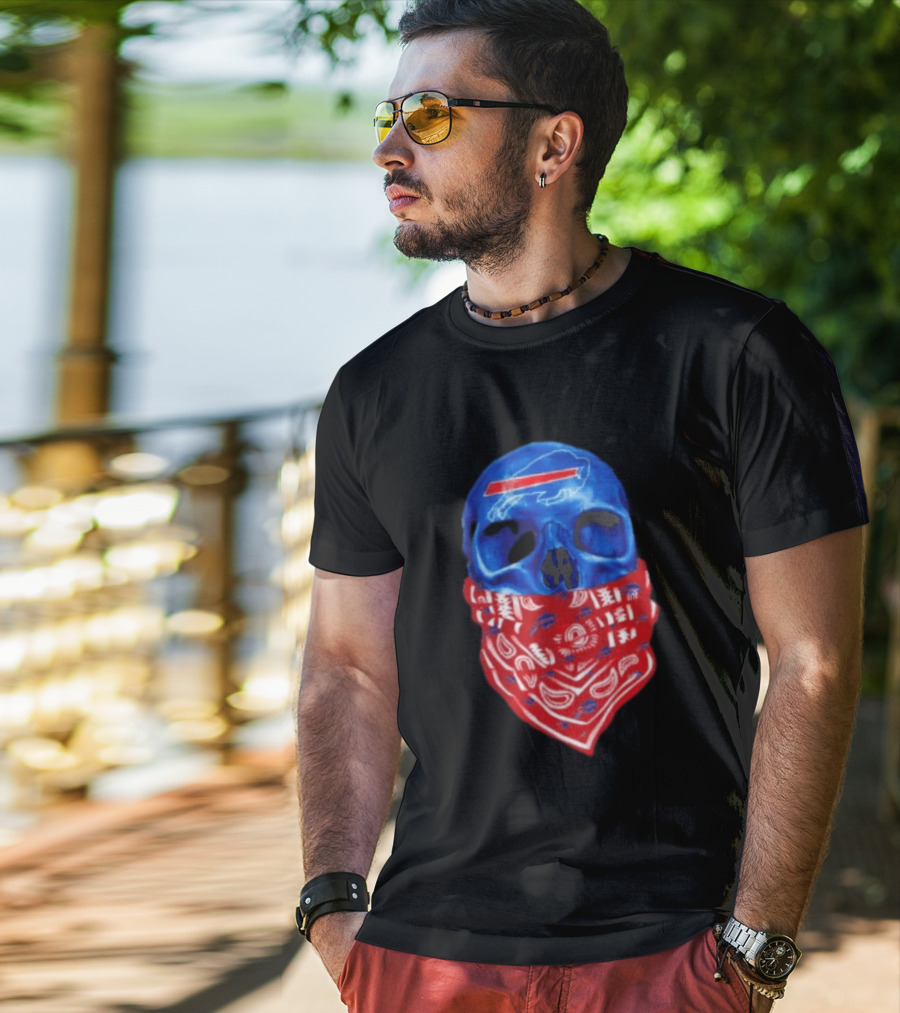 Outlaw Skull Gang Buffalo Bills Bandana Face Covering Trend T-Shirt