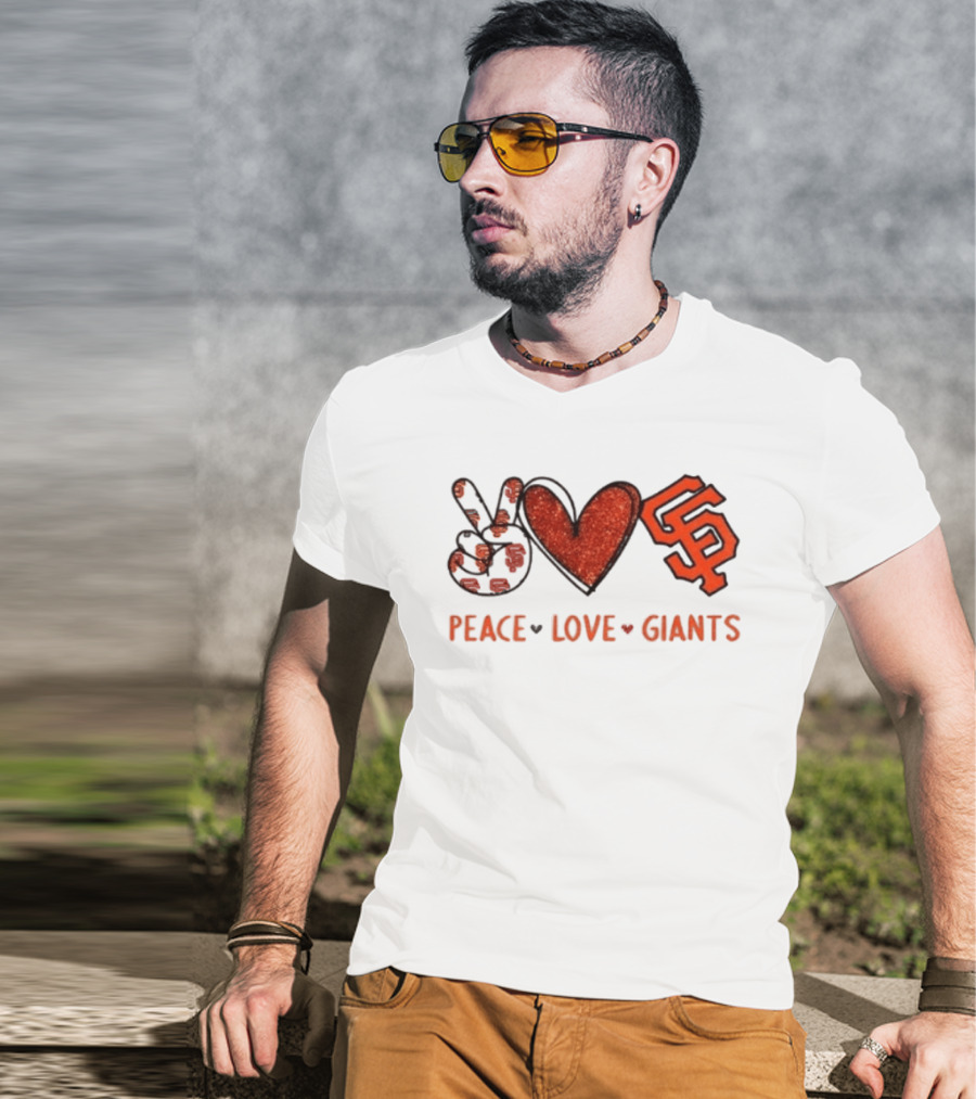 Peace Love Giants San Francisco Baseball Team T-Shirt