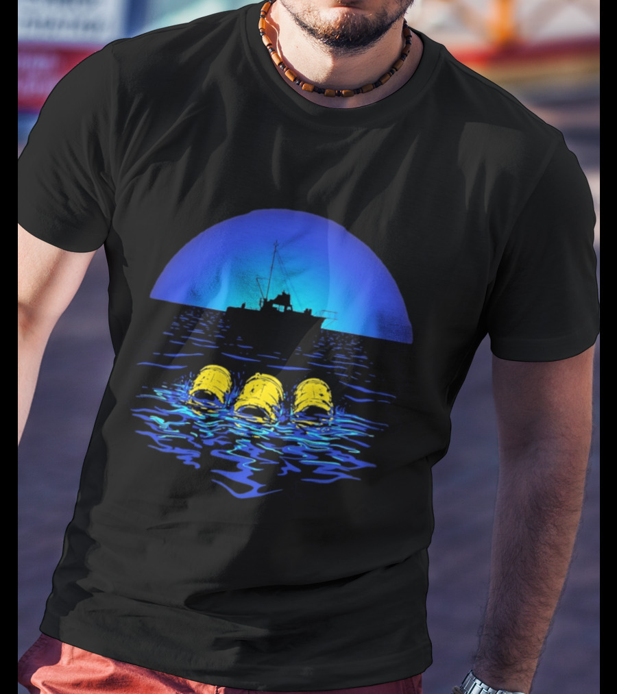 Jaws Orca Boat With Yellow Barrels Steven Spielberg Retro Ocean Scene T-Shirt