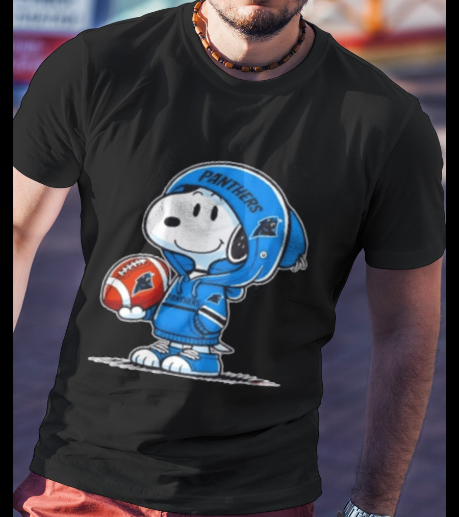 Snoopy Carolina Panthers Fan Holding Football Peanuts T-Shirt