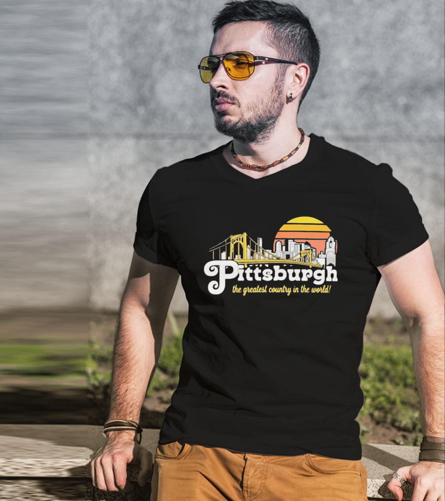 Pittsburgh Skyline With Bridge And Sunset The Greatest Country In The World T-Shirt