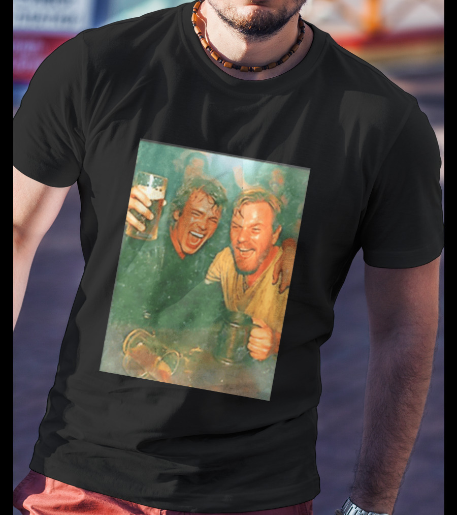Original Anakin Skywalker And Obi Wan Kenobi Celebrate With Beer Cheers T-Shirt