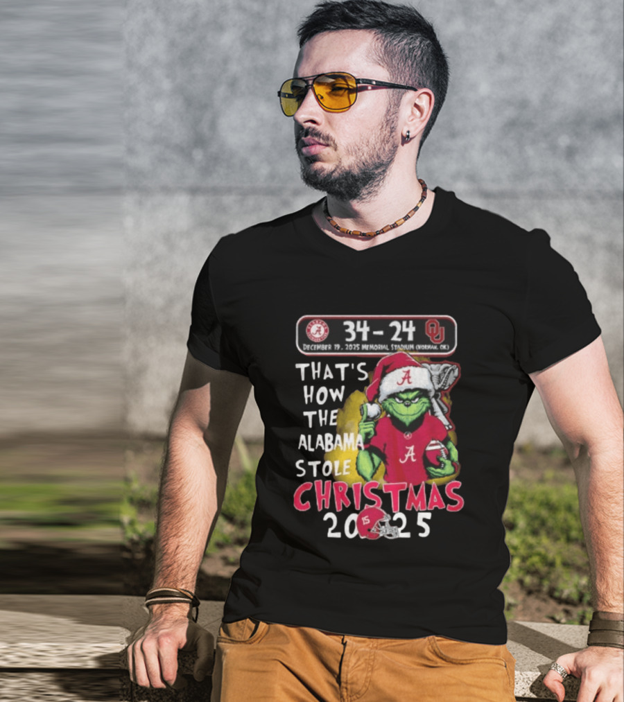 Grinch Santa Alabama Crimson Tide 34 24 Oklahoma Sooners That's How The Alabama Stole Christmas 2025 T-Shirt