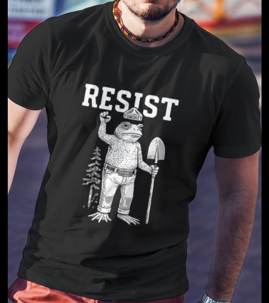 Resist Smokey Frog Portland Original Free Hat T-Shirt
