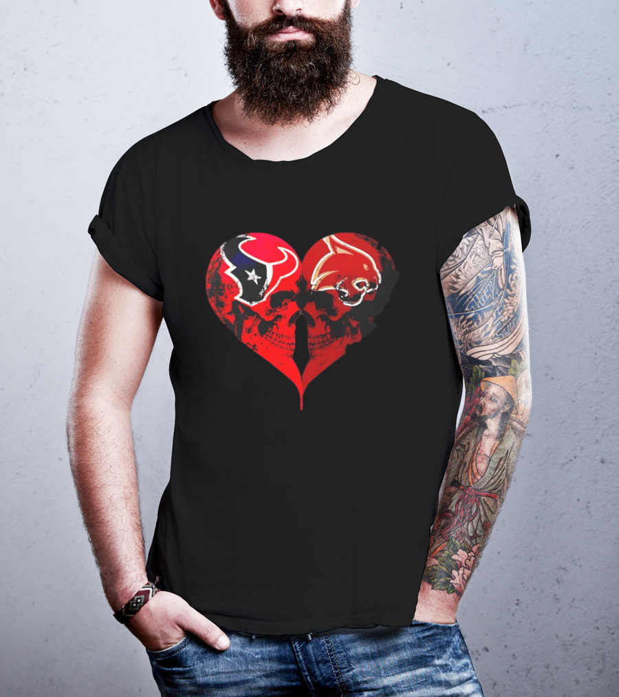 Houston Texans And Tampa Bay Buccaneers Skulls Heart Shape Distressed T-Shirt