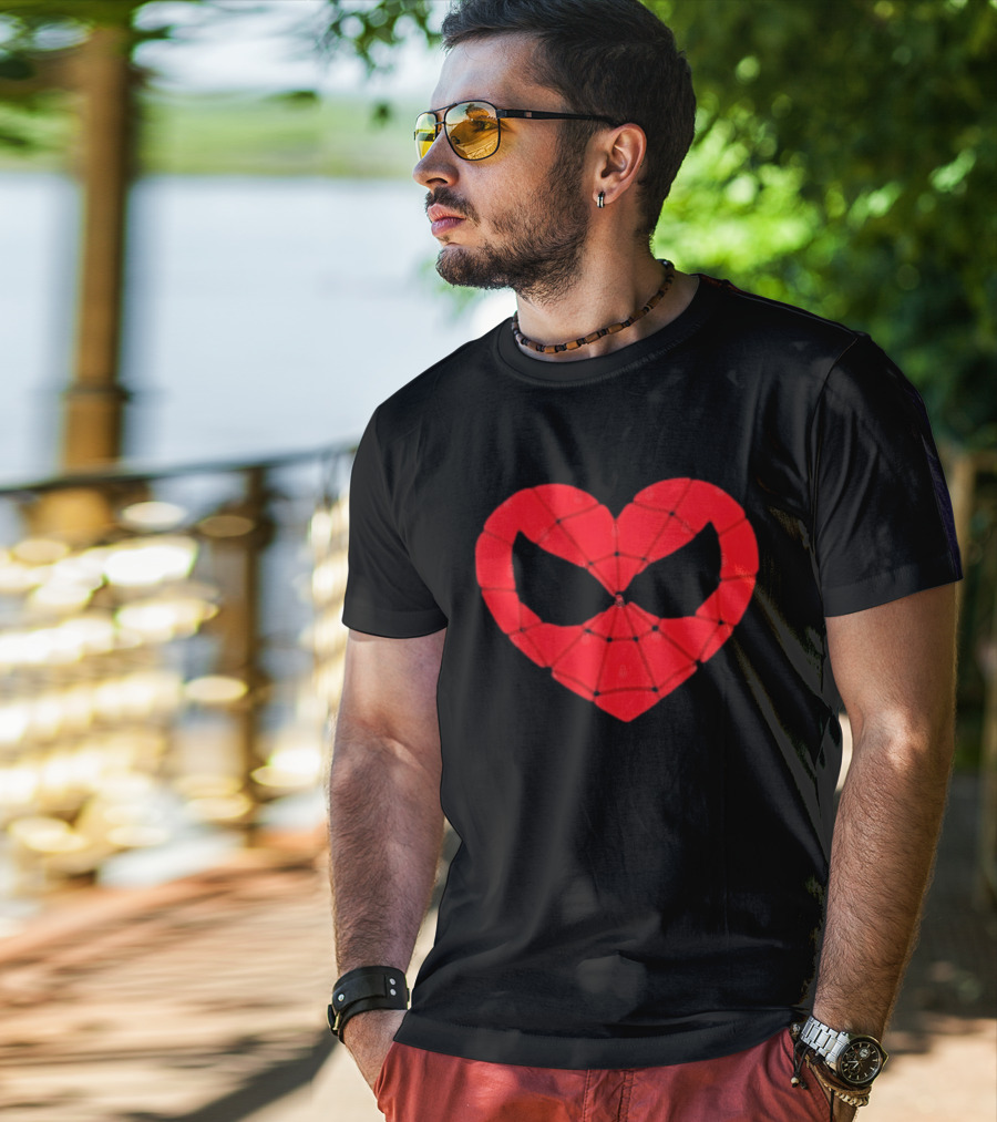 Spider Man Heart Web Mask Marvel Superhero T-Shirt