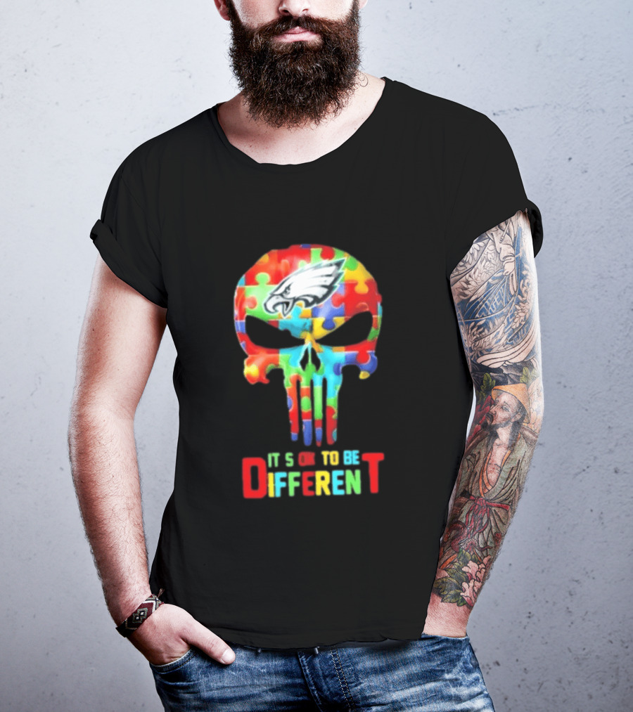 Philadelphia Eagles Skull Puzzle Autism Awareness It's Ok To Be Different T-Shirt