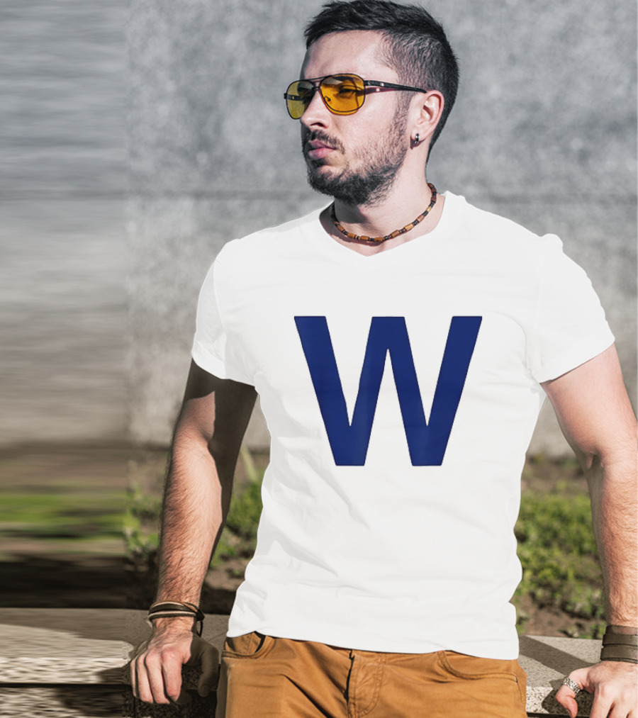 Chicago Cubs Blue W Baseball Team Victory T-Shirt