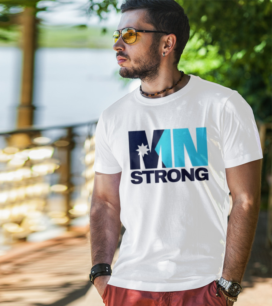 MN Strong Minneapolis Minnesota Kiss Cut Star T-Shirt
