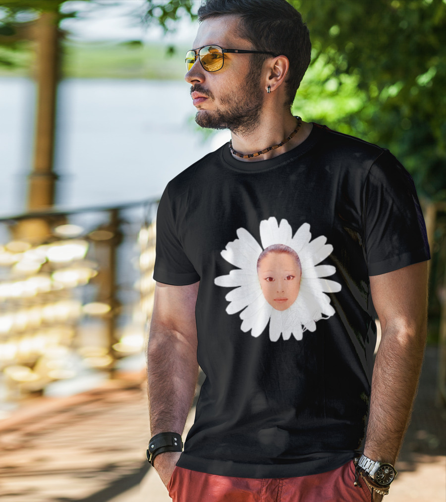 Ariana Grande Daisy Flower Face With Signature T-Shirt