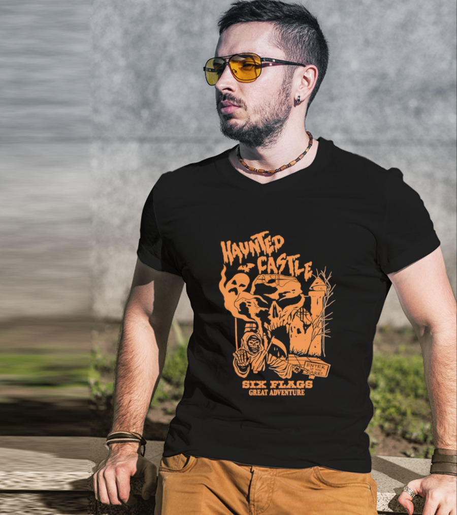 Six Flags Great Adventure Haunted Castle Enter If You Dare Spooky Skeleton And Ghosts T-Shirt