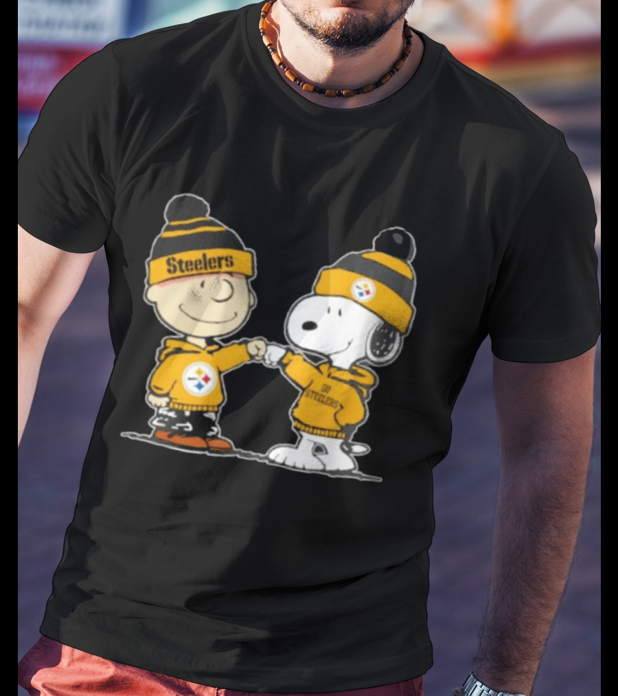 Charlie Brown Snoopy Steelers Best Friends Team Spirit T-Shirt