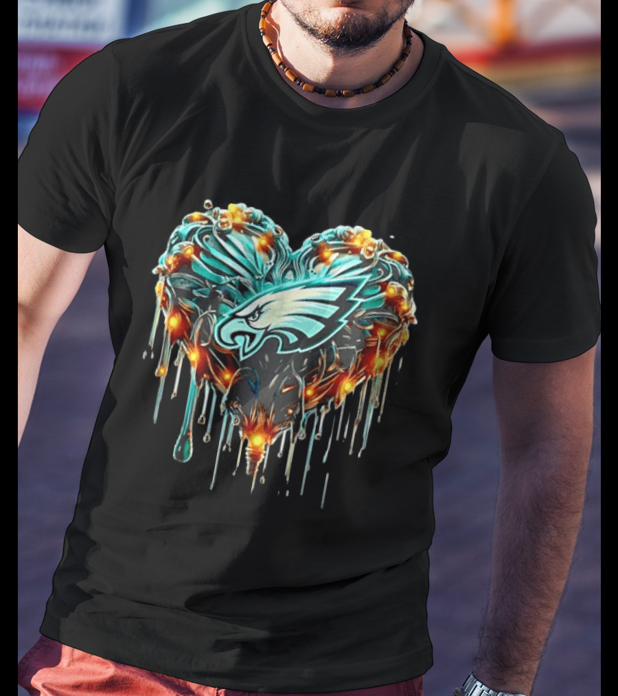 Philadelphia Eagles Heart Caramel Dripping Effect T-Shirt