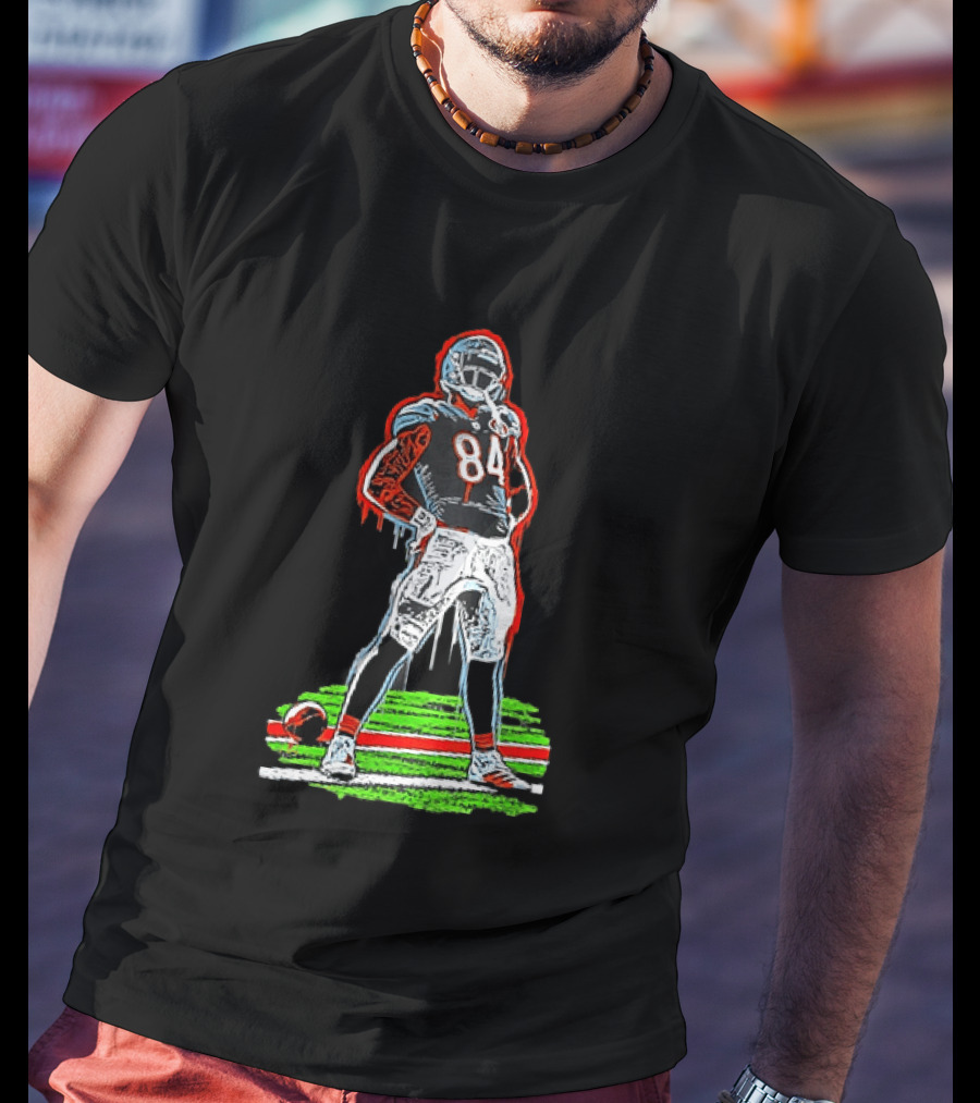 Original Colston Loveland Chicago Bears 84 Football Arms Akimbo Celly Graffiti T-Shirt