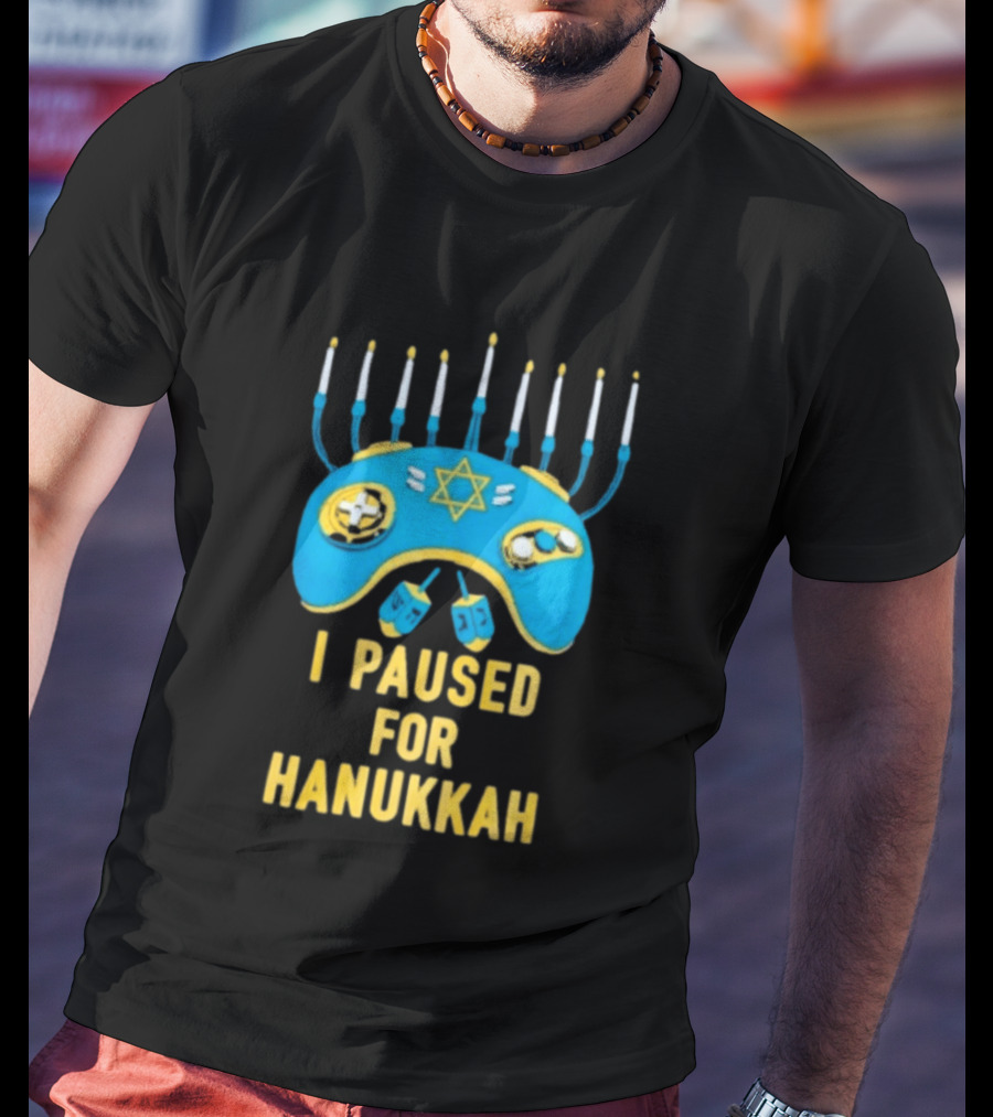 I Paused For Hanukkah Menorah Gaming Controller Star Of David T-Shirt