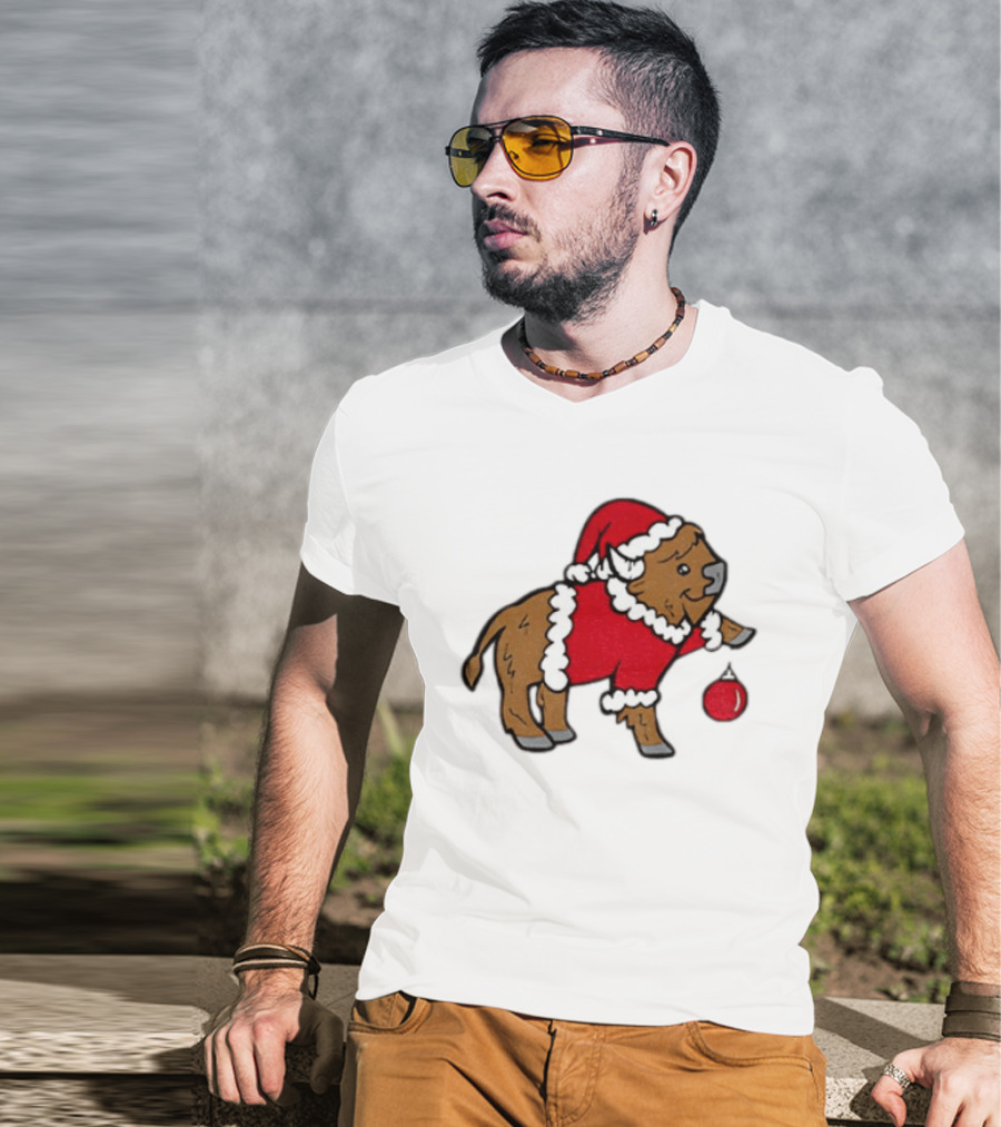 Buffalo In Santa Suit Holding Christmas Bauble Buffalo Bills 2025 Football Holiday T-Shirt