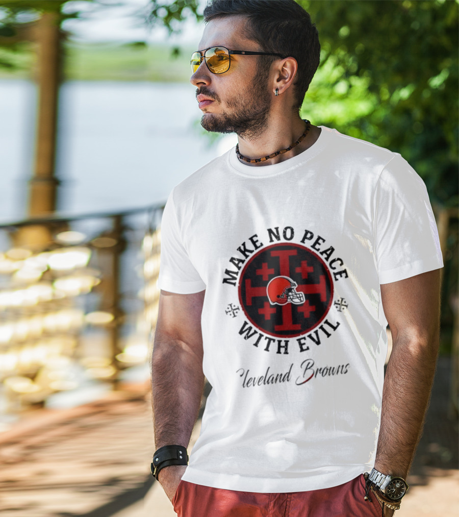 Cleveland Browns Make No Peace With Evil Red Cross Helmet T-Shirt