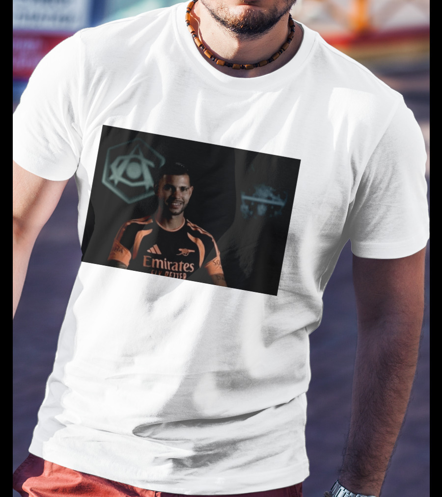 Emirates Fly Better Arsenal Move Ambitions Guimarães SOPHIA T-Shirt
