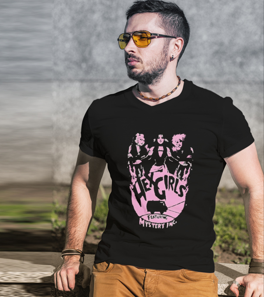 Hex Girls Featuring Mystery Inc Rock Band Collaboration T-Shirt