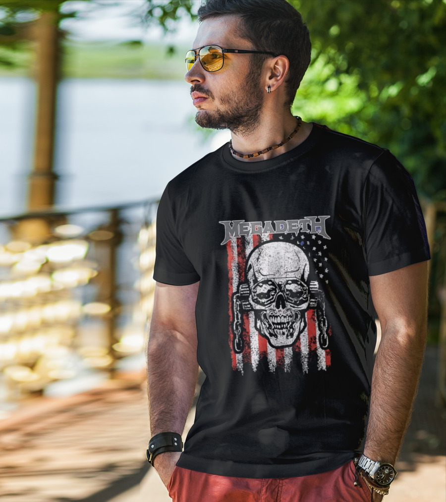 Megadeth American Flag Skull Distressed Chain T-Shirt