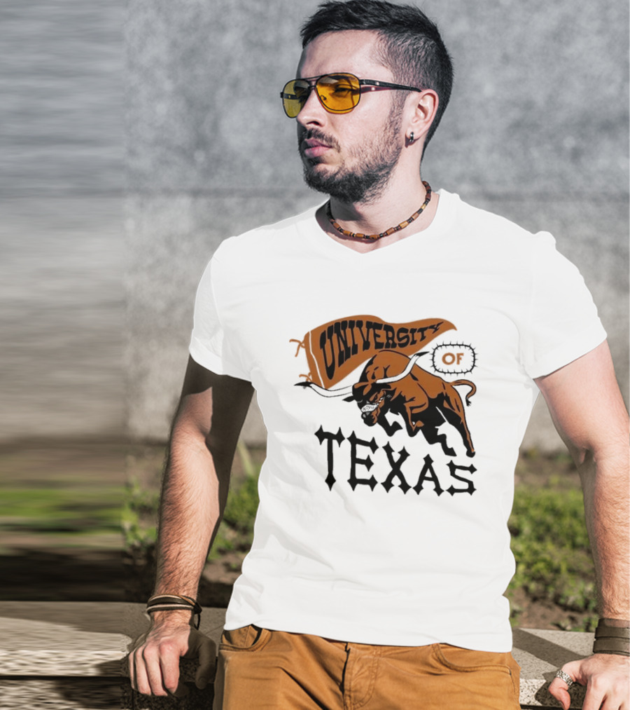 University Of Texas Longhorns Bull Mascot Banner T-Shirt