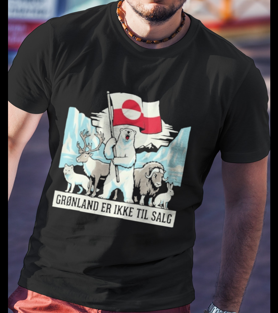 Grønland Er Ikke Til Salg Polar Bear Flag Reindeer Musk Ox Arctic Wildlife T-Shirt