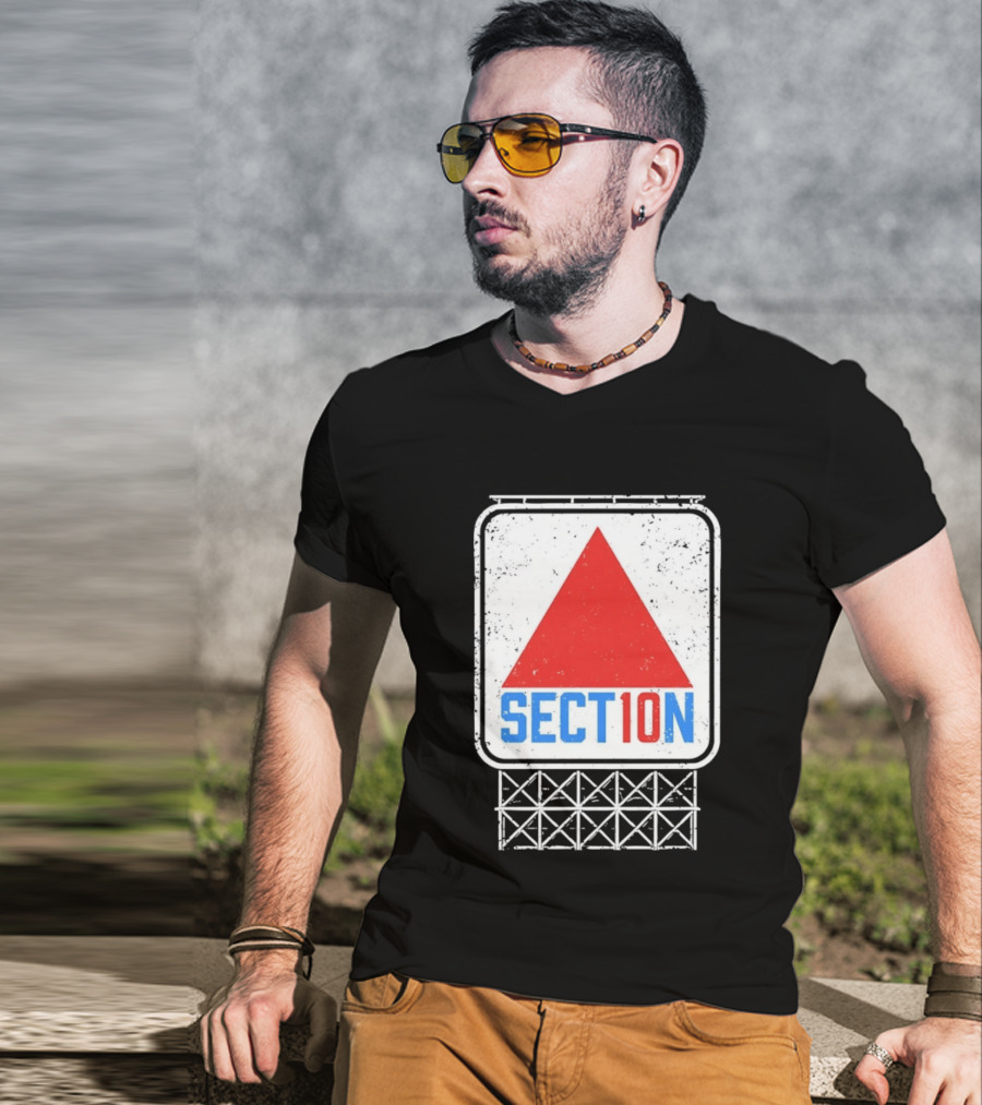 Section 10 Distressed Red Triangle Sign Retro Look S10 T-Shirt