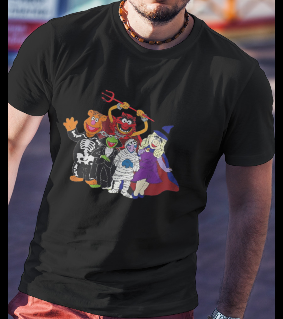 Fozzie Bear Kermit Animal Gonzo Miss Piggy The Muppets Halloween Costumes T-Shirt