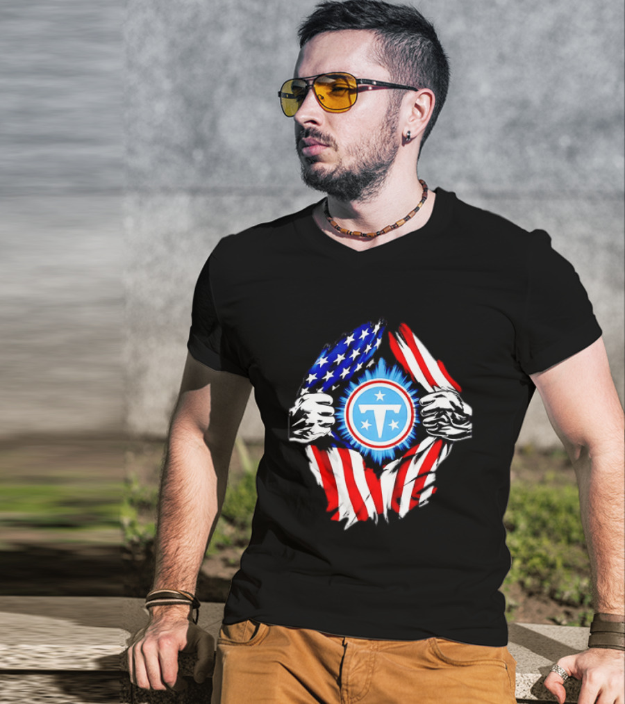 Tennessee Titans American Flag Ripped Chest USA Football Fan T-Shirt
