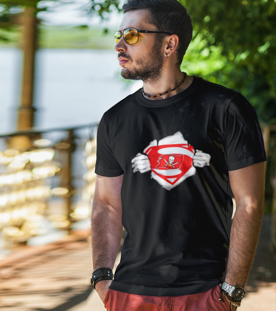 Tampa Bay Buccaneers Superpower Fan Symbol With Skulls Football Superman T-Shirt