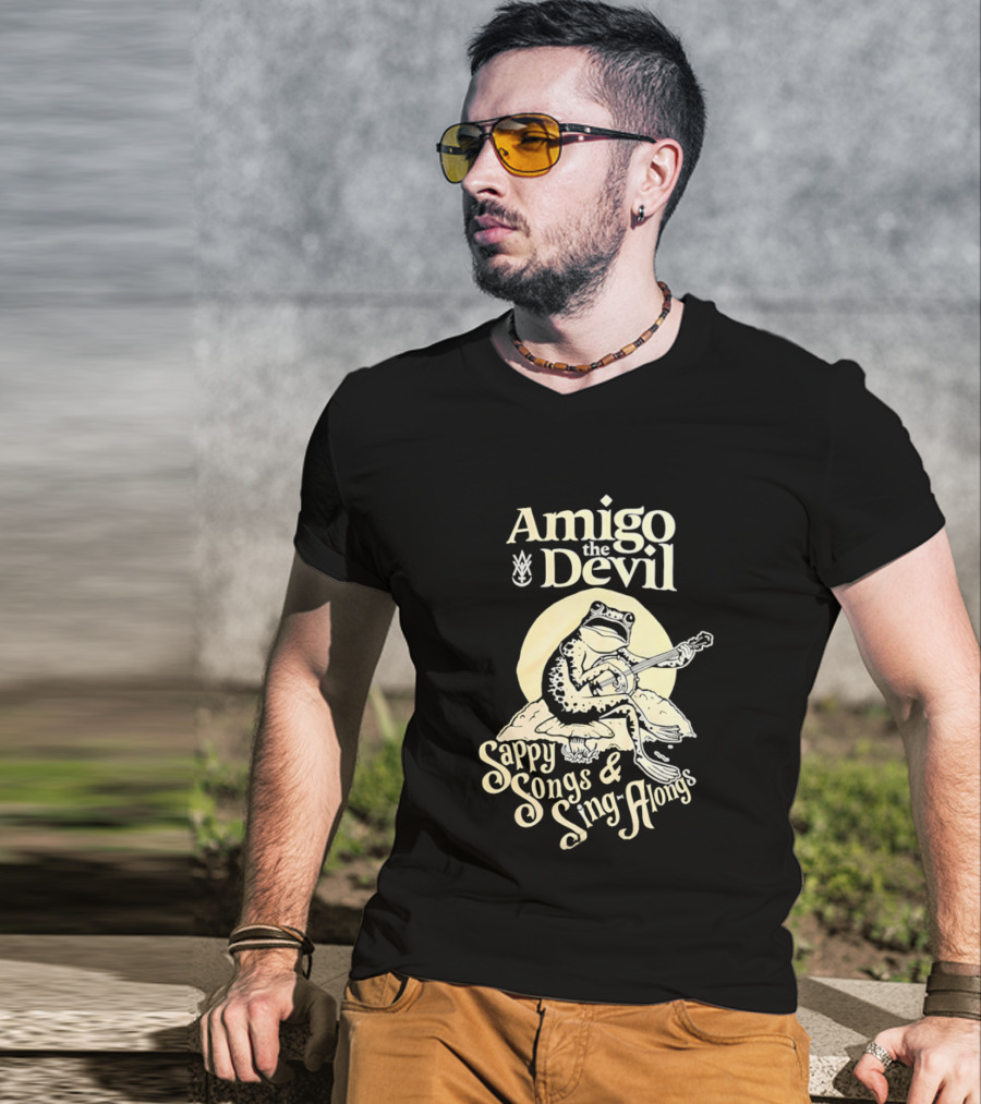Amigo The Devil Sappy Songs And Sing Alongs Frog Playing Banjo T-Shirt