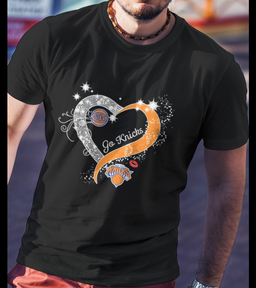 New York Knicks Heart Sparkle Go Knicks Basketball NBA Kiss T-Shirt