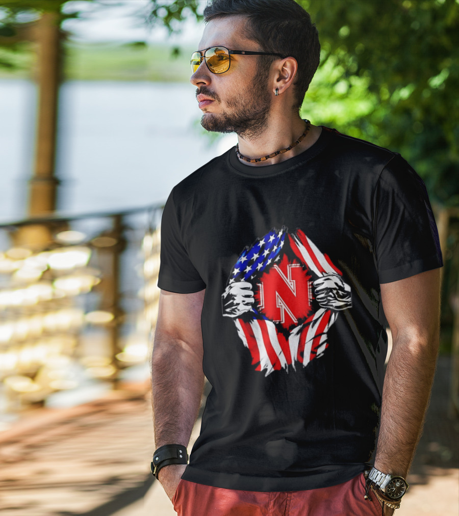 Nebraska Cornhuskers N Logo Ripped American Flag T-Shirt